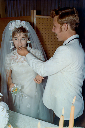 Scan1200dpi_Bill_Edie_ Crouse_Wedding_Prints_Page06_Slot01-Edit